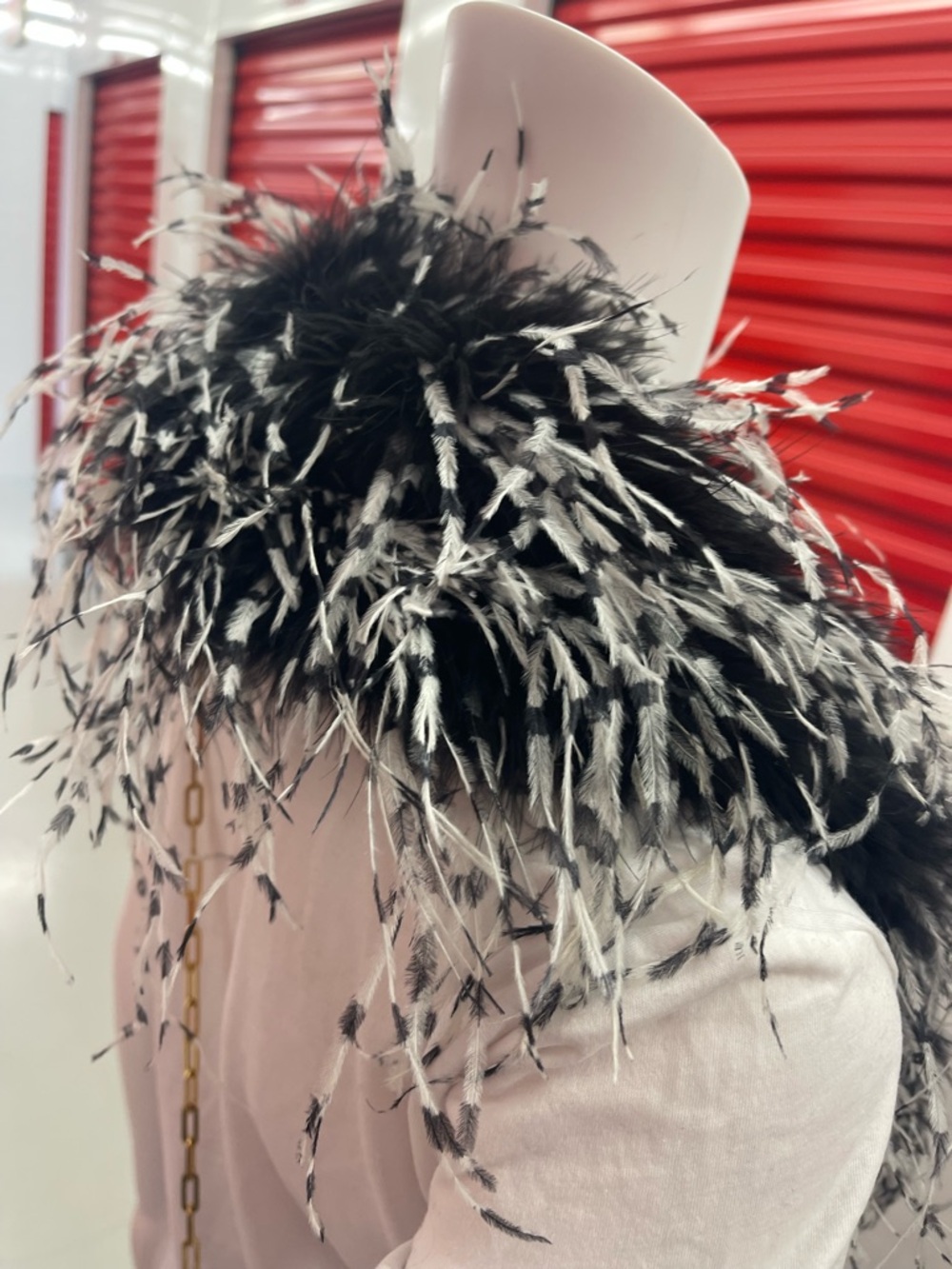 Black And White Vintage High Ed Ostrich Feather Boa - Picture 3 of 9